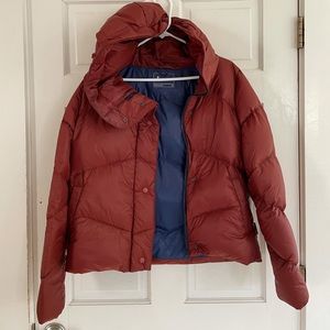 Cotopaxi puffy jacket.